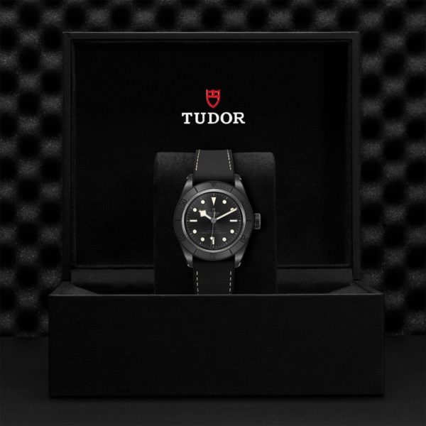 Black Bay | 79210CNU | Ceramic | M79210CNU-0001 | Tudor Official Retailer - Siam Swiss