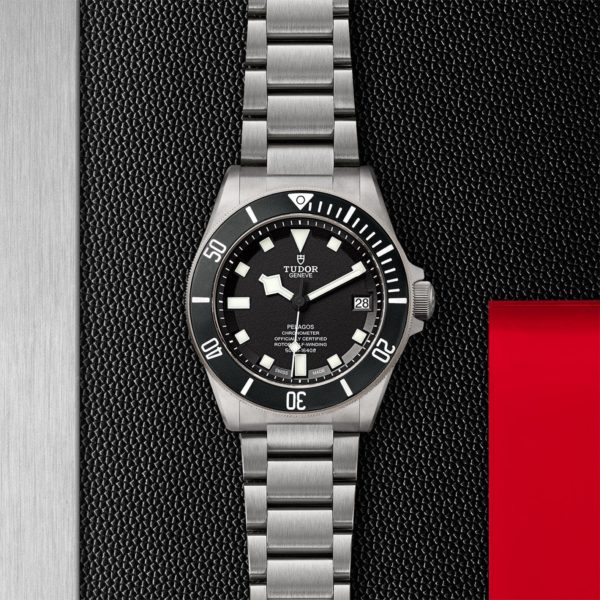 Pelagos | 25600TN | Titanium | M25600TN-0001 | Tudor Official Retailer - Siam Swiss