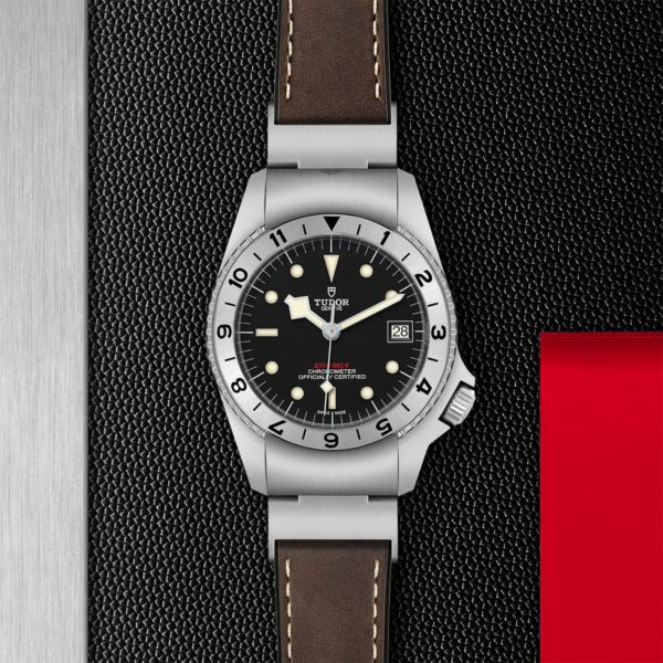 Black Bay P01 | 70150 | Steel | M70150-0001 | Tudor Official Retailer - Siam Swiss