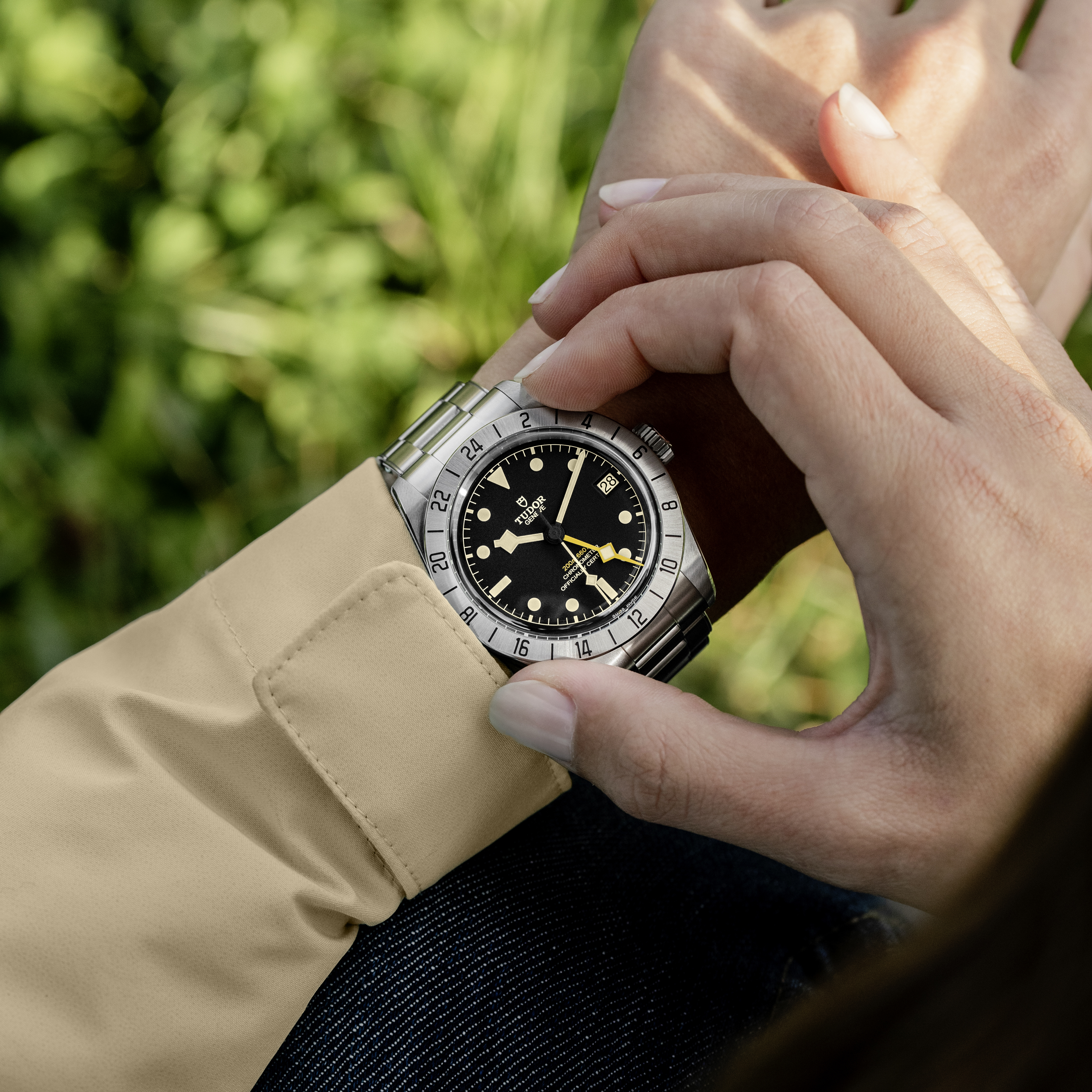 Travel outdoor with the Tudor Black Bay Pro