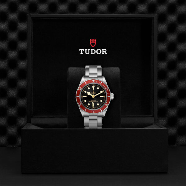 Black Bay | 7941A1A0RU | Steel | M7941A1A0RU-0001 | Tudor Official Retailer - Siam Swiss