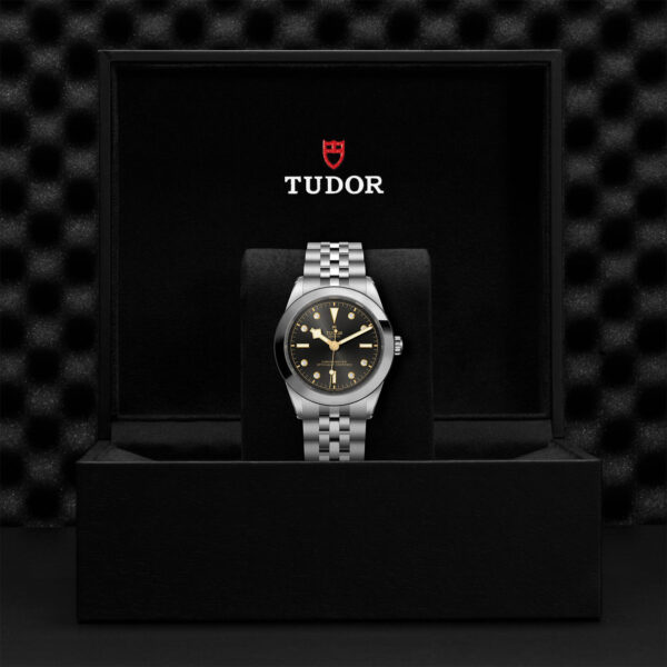 Black Bay 31/36/39/41 | 79660 | Steel | M79660-0004 | Tudor Official Retailer - Siam Swiss